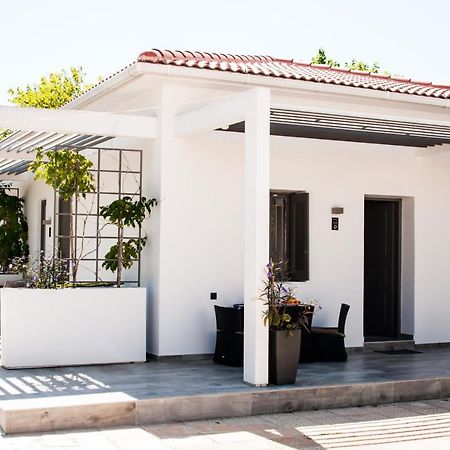 Sunny Garden Hotel Tsiliví Eksteriør bilde